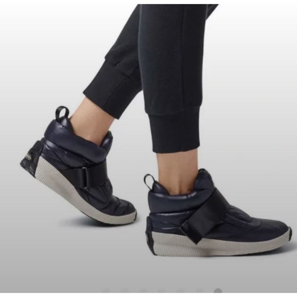 Sorel‎ Women’s Navy White Out N About Puffy Ankle Boot Size 7 (3401-010)